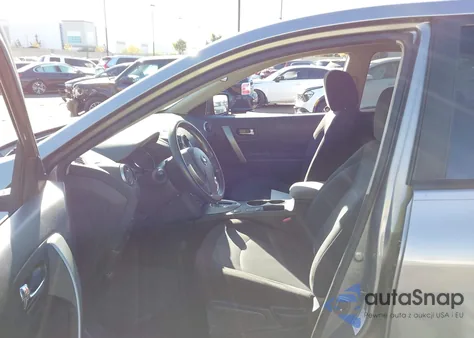 2013 Nissan Rogue S из США, поврежденный, VIN JN8AS5MV9DW135597